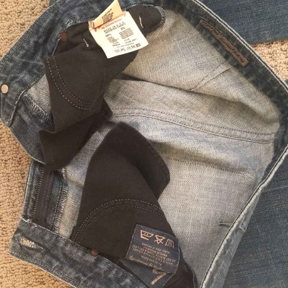Jeans - Picture 2 of 4